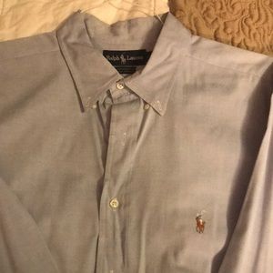Heather blue 100% cotton men’s Ralph Lauren button down size 17 1/2”X 35”